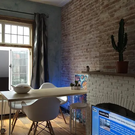 Central 18 Haarlem